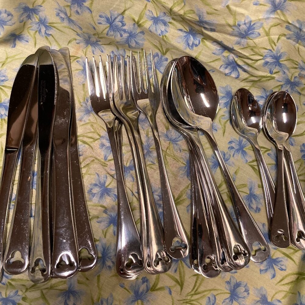 Disney MICKEY MOUSE Stainless Pierced 18/8 Glossy Silverware Flatware - Picture 5 of 5